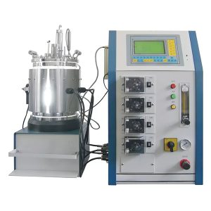 stekleni fotobioreaktor